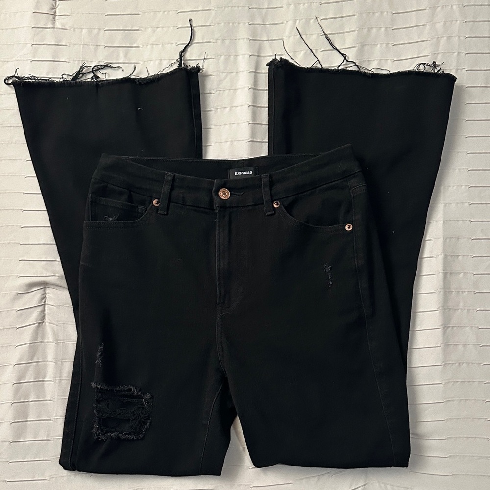 Express Wonen’s Flare Denim Jeans